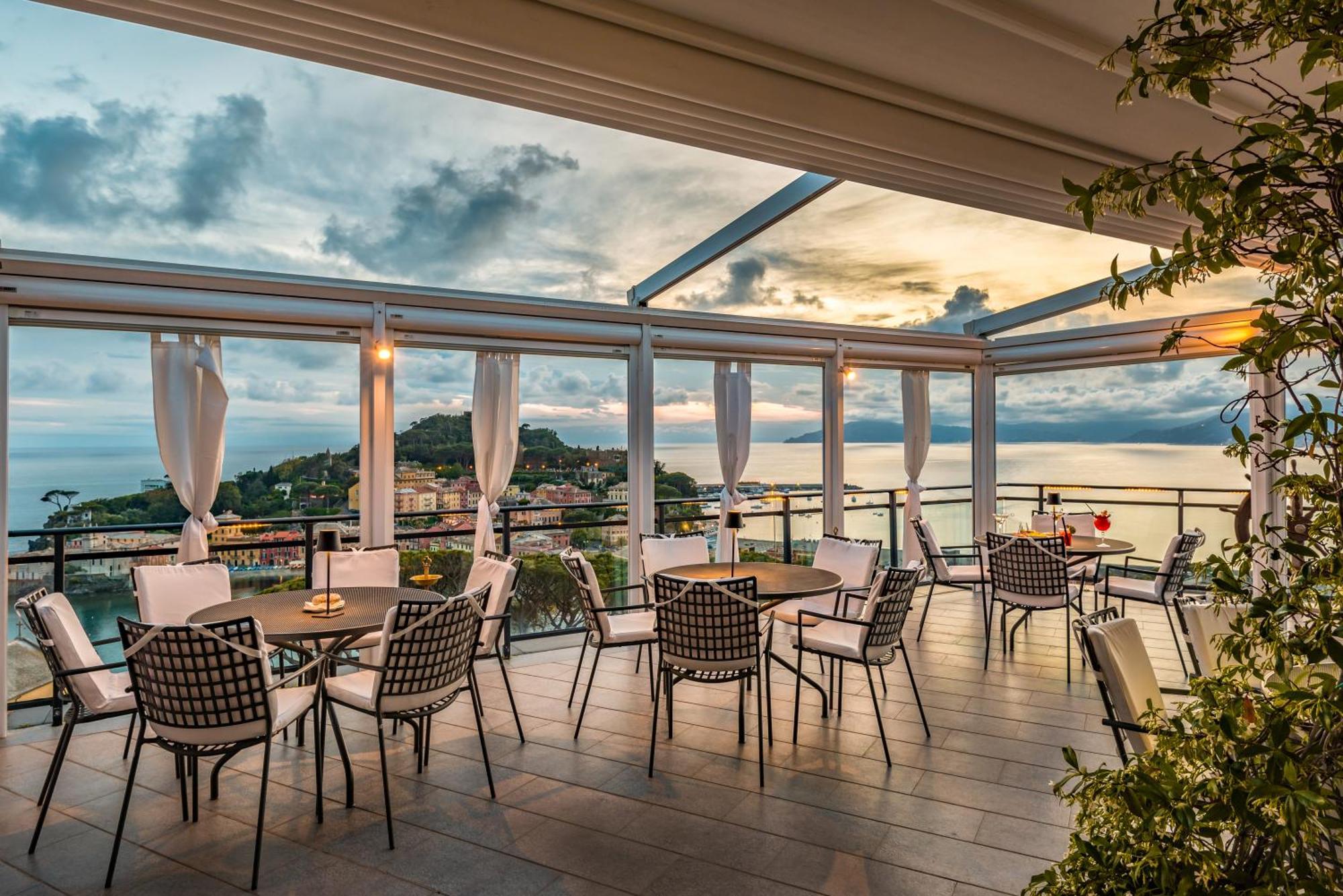 Hotel Vis A Vis Sestri Levante Exterior photo